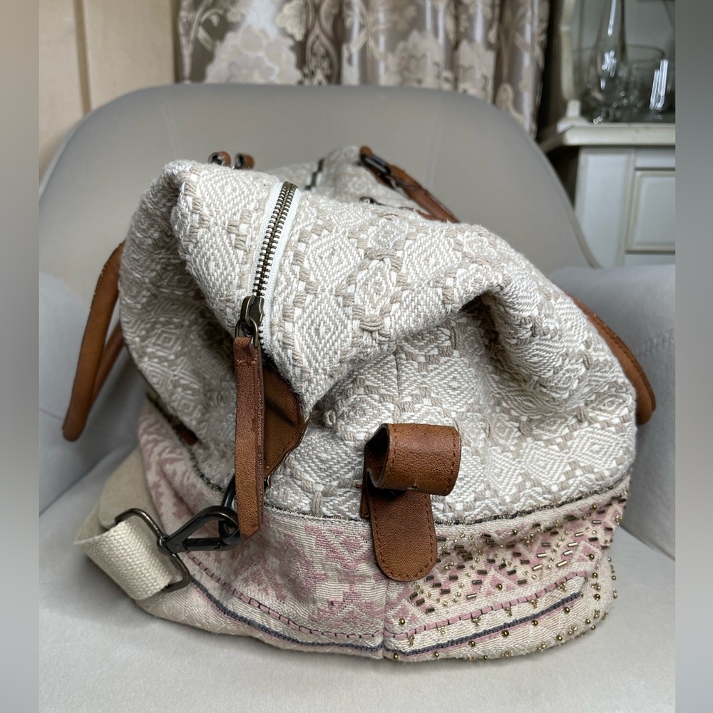 Merona Tapestry Canvas Weekender Travel Bag/Shoulder Bag Purse Beaded - Picture 4 of 5